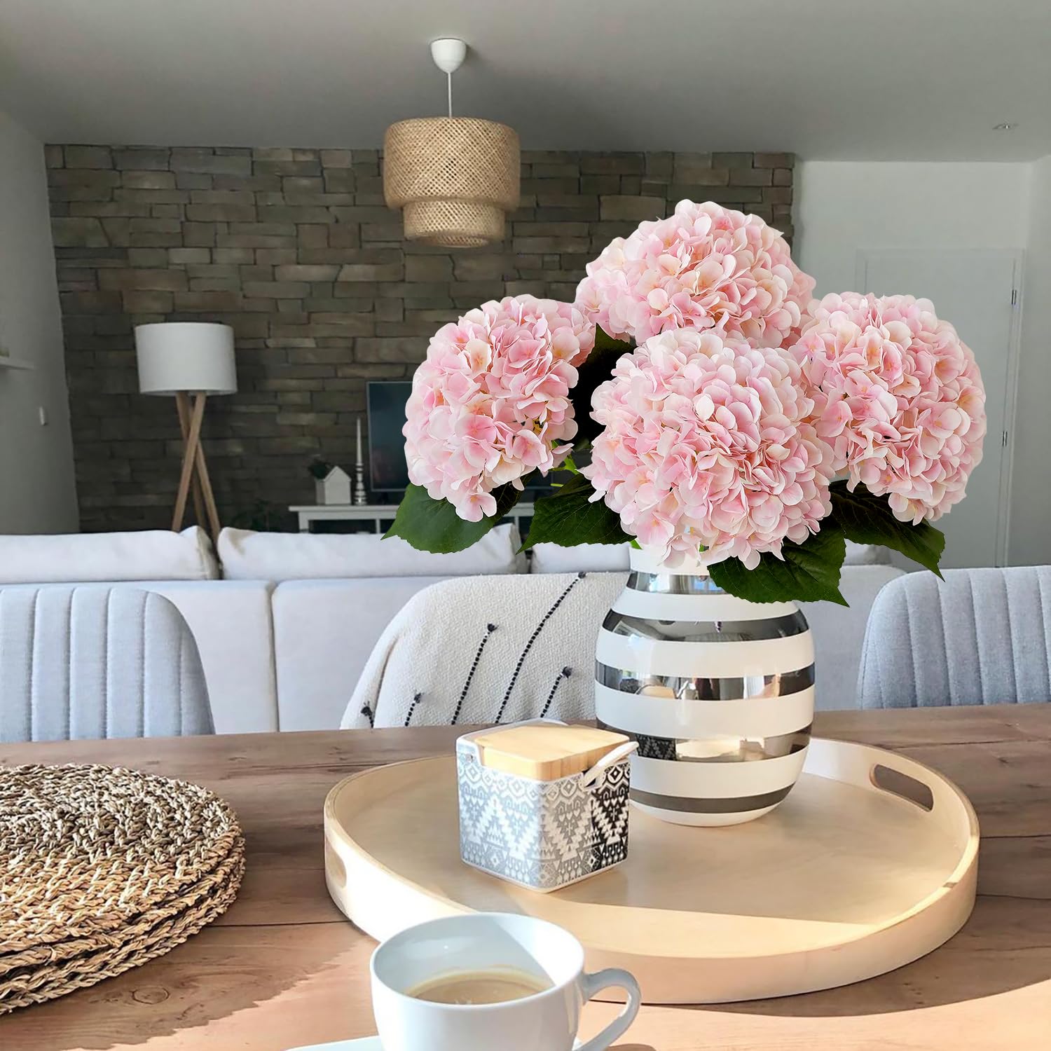 JINWOE realistic silk hydrangeas for table centerpieces.