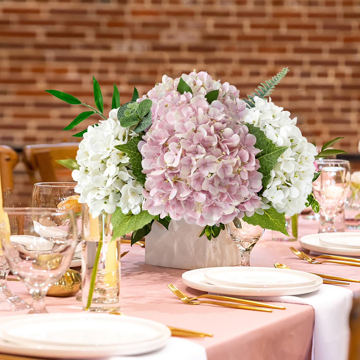 Ivory white hydrangeas suit dining tables, living rooms, and offices