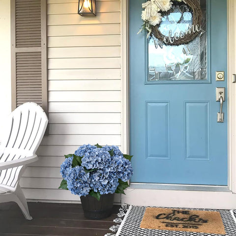 JINWOE 21-inch hydrangea stems—flexible design for easy vase arrangements.