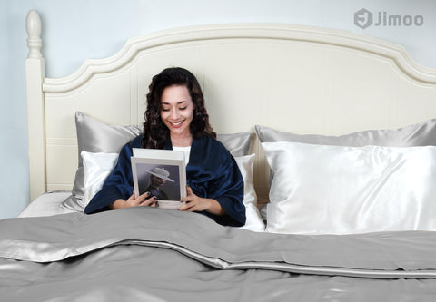 JJIMOO silk pillowcase king-size Silver Grey on bed for elegant sleep setup.