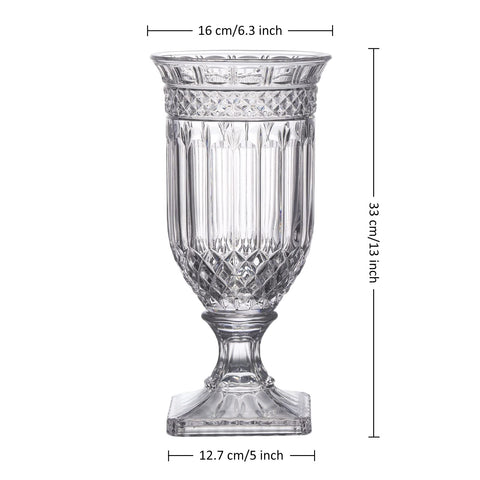 Gift-ready vase suitable for housewarmings, birthdays, and holidays