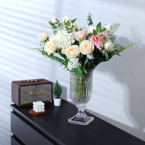 Embossed clear vase adds vintage charm to weddings and parties
