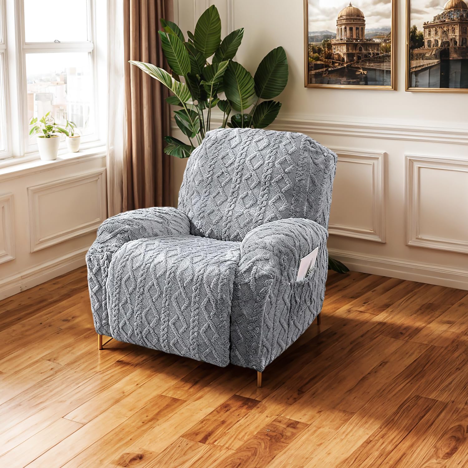JOKIVTOU arm-piece slipcover with pocket keeps remotes handy.