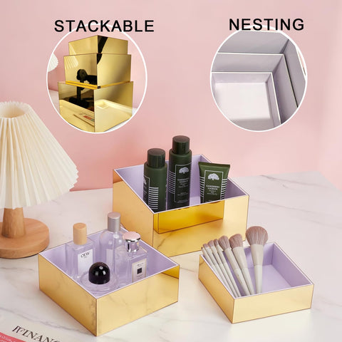 Jolboldy jewelry display with mirrored surfaces for elegant organization