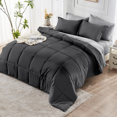 JOLLYVOGUE dark and light grey bedding adds versatile, modern appeal.