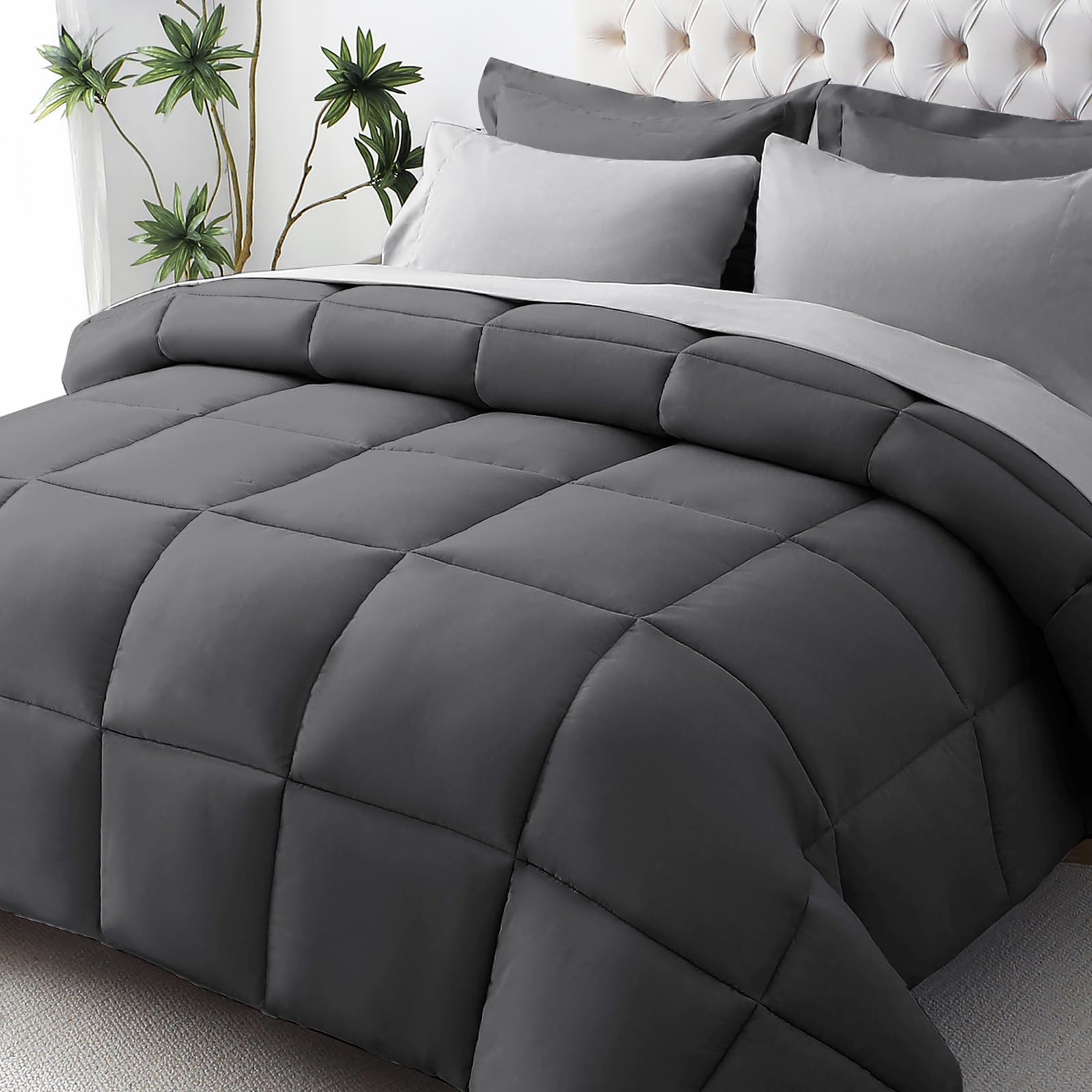 JOLLYVOGUE queen comforter set close-up shows grid stitching for durability.