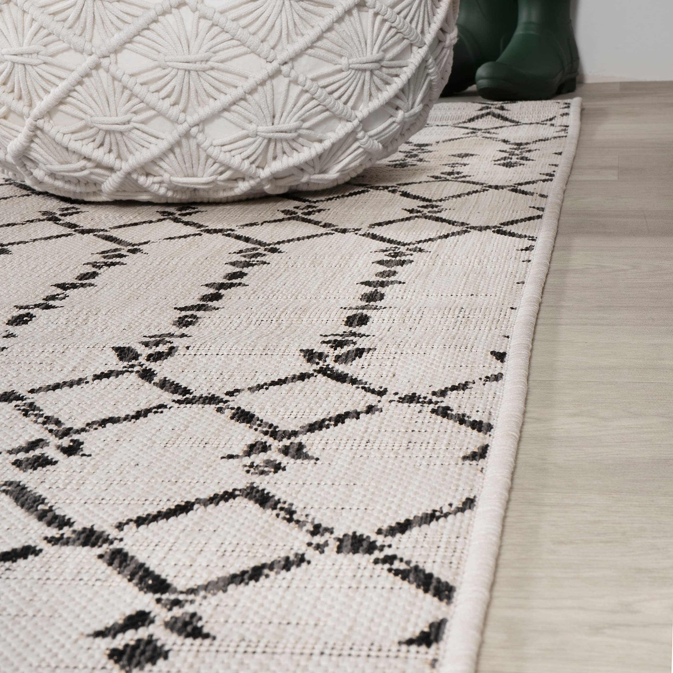 Jonathan Y light gray and black texture adds vintage vibe