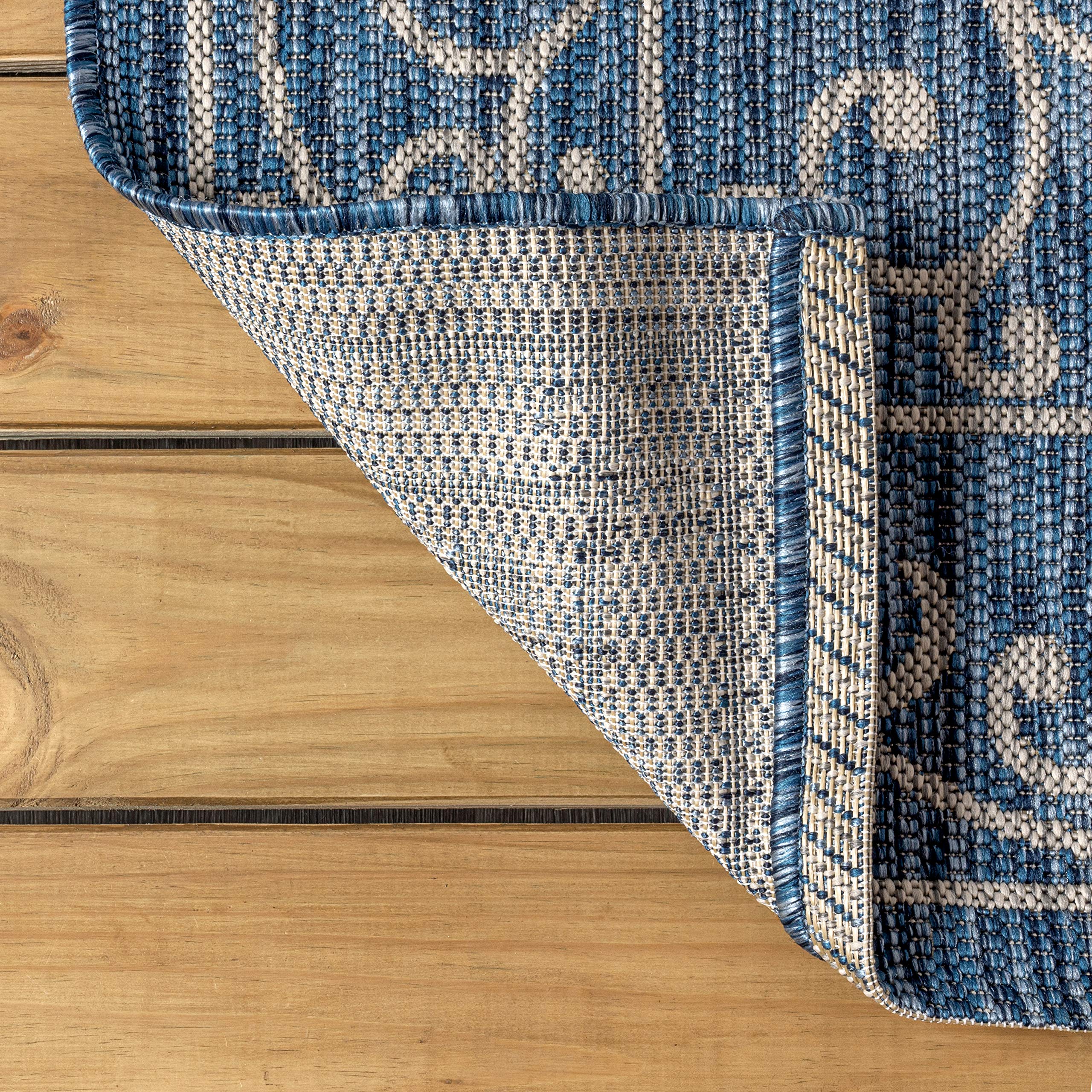 Jonathan Y navy-gray filigree texture detail on rug