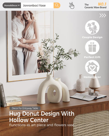 Matte textured Jonronboci Hug Donut Vase Set close-up in cream white