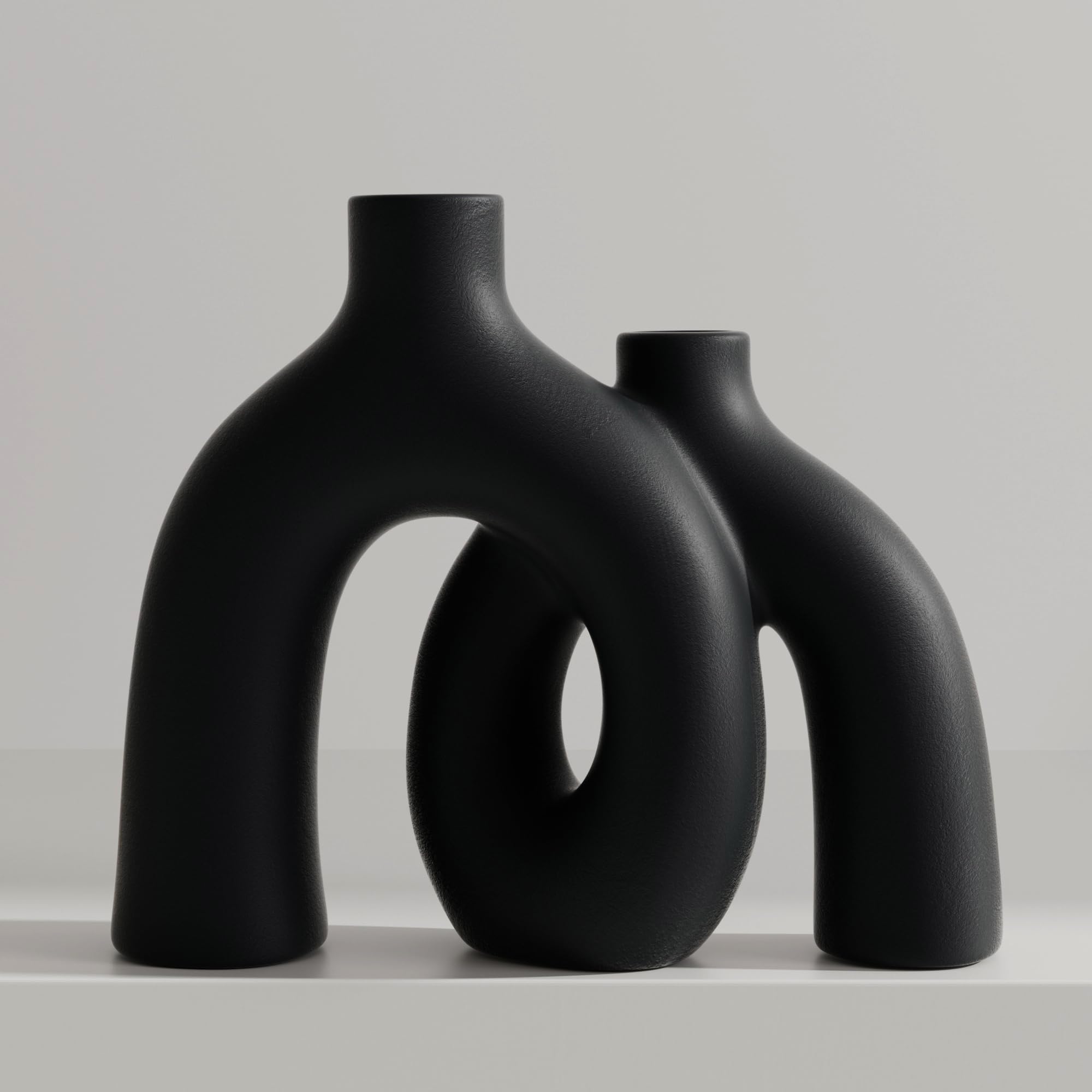 Jonronboci matte black hug donut vase front view for modern centerpieces