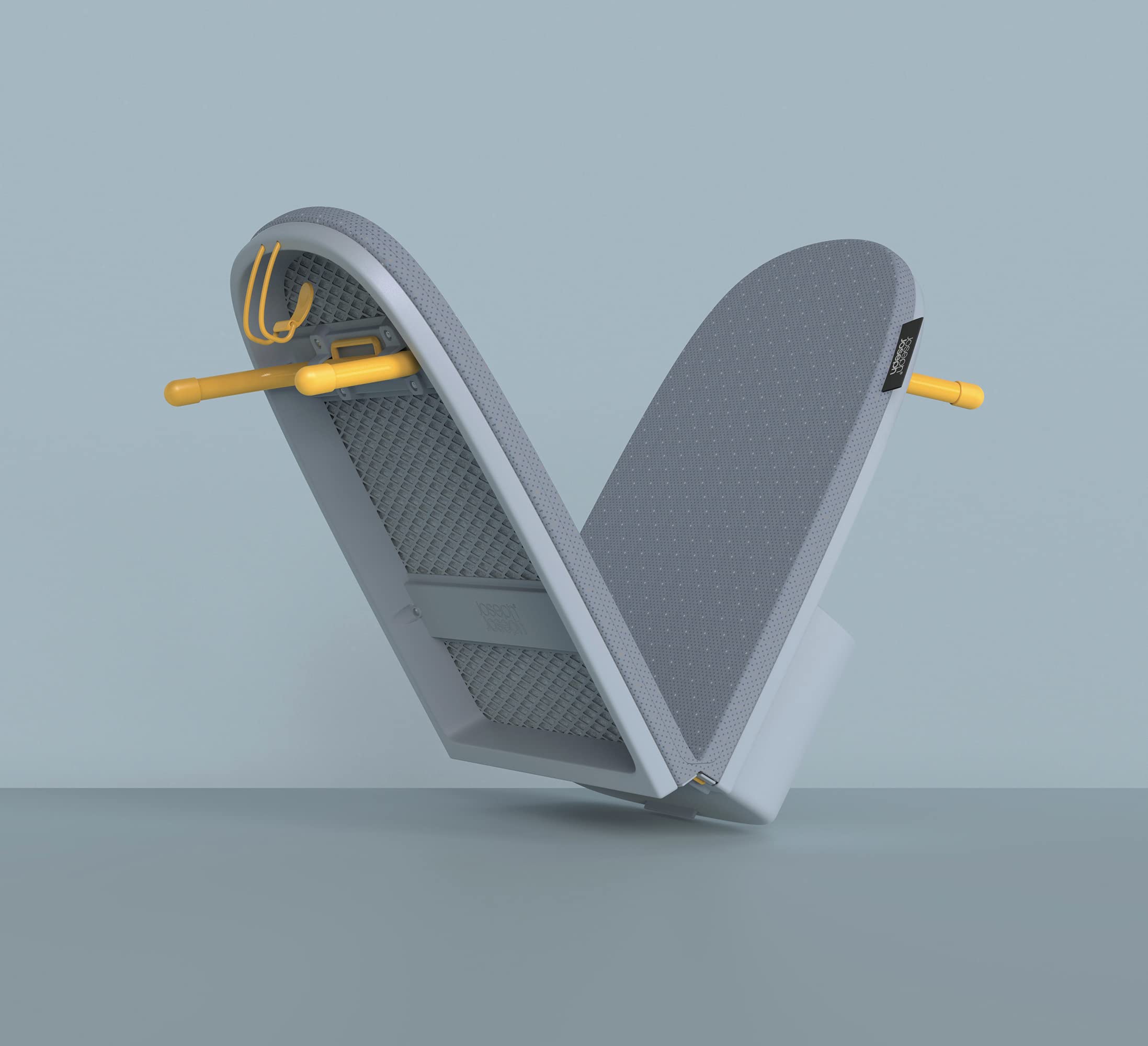 Pocket Max 35-inch surface highlights generous workspace for larger loads