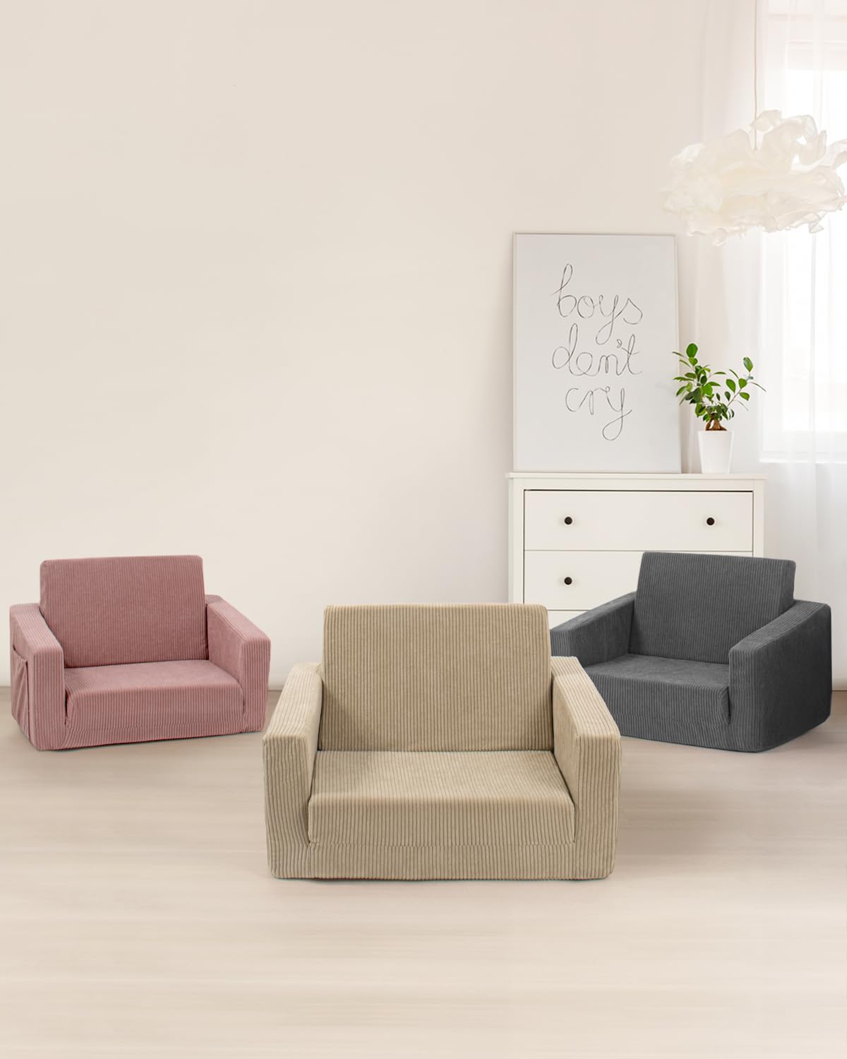 Machine-washable cover on Jouha Toddle Chair preserves color and cleanliness.