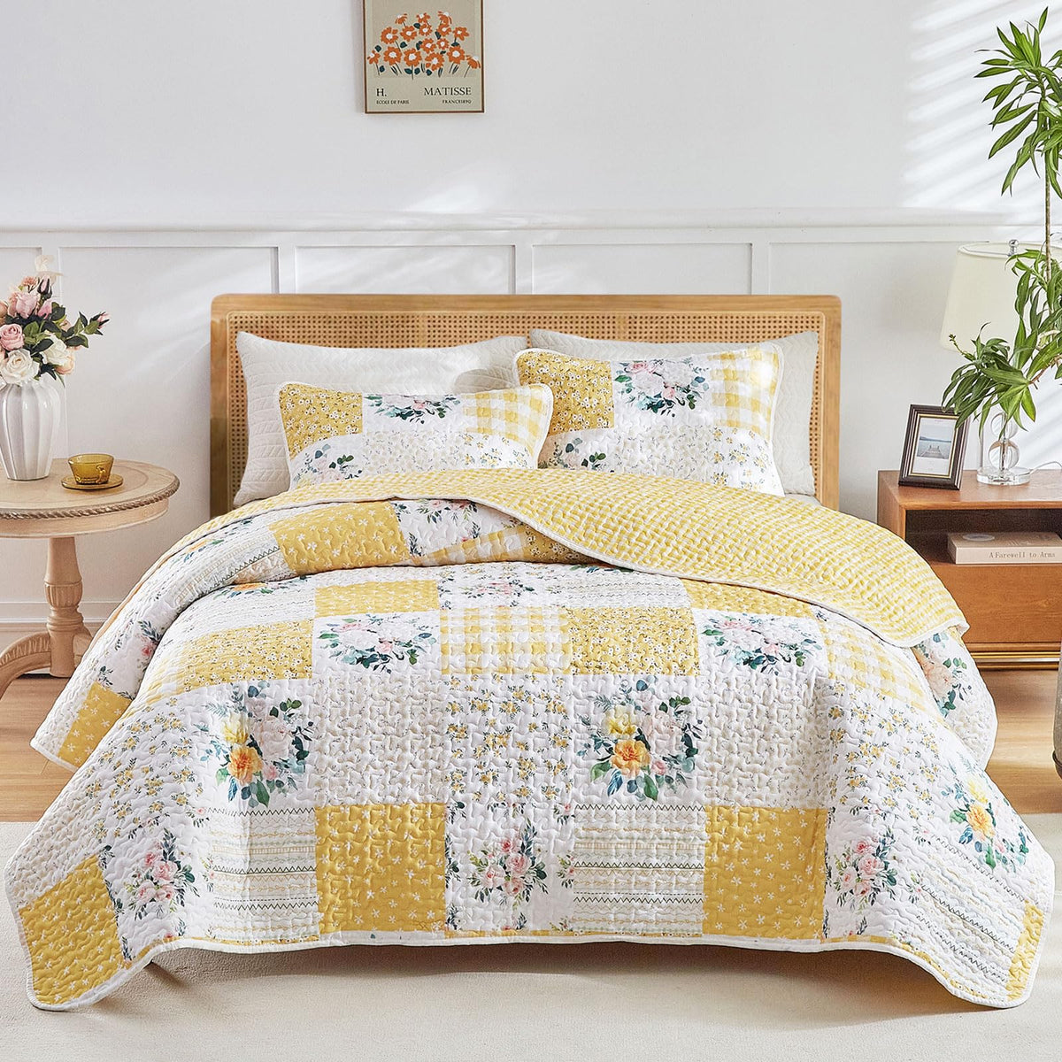 Joyreap twin quilt floral patchwork in yellow for all-season warmth