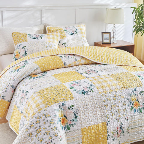 Joyreap yellow and white colorway brightens any sleep space.