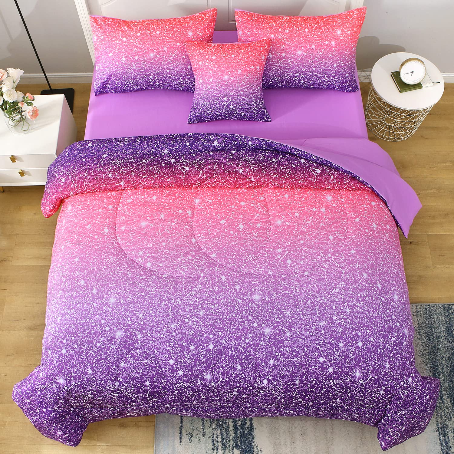 JQinHome close-up of gradient glitter pattern showing vibrant color and texture.