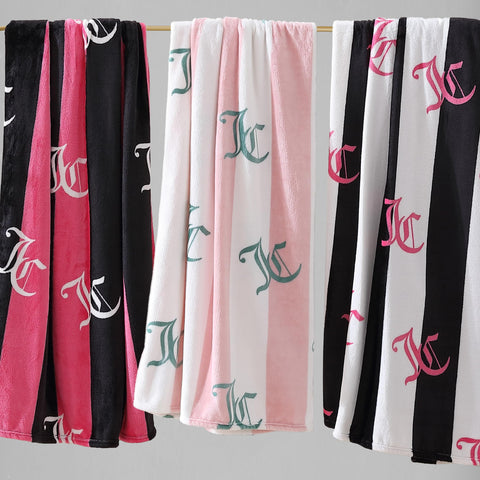 Durable microfiber maintains plush feel wash after wash