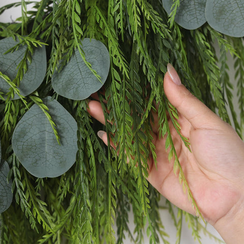 Juxdp wreath ideal for spring and summer displays