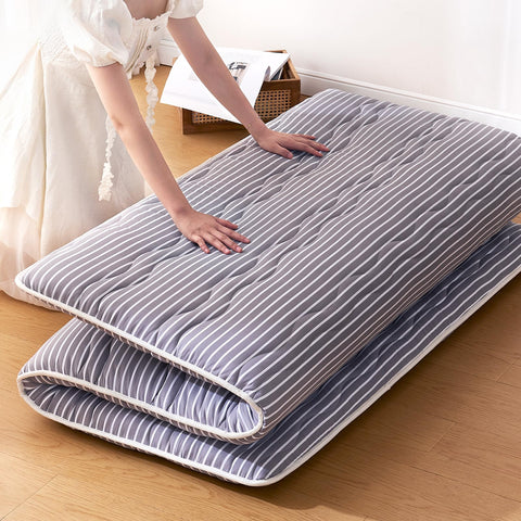 jzbearapt premium-foam-japanese-floor-mattress closeup showing high-density foam for support