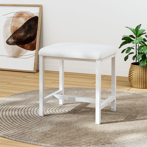 Kai-ROAD small-space stool suitable for bathrooms and entryways.