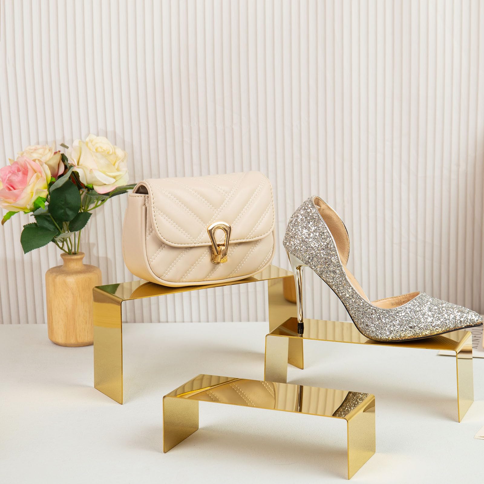 KAIDIYIN versatile stands organize handbags and shoes with premium look.