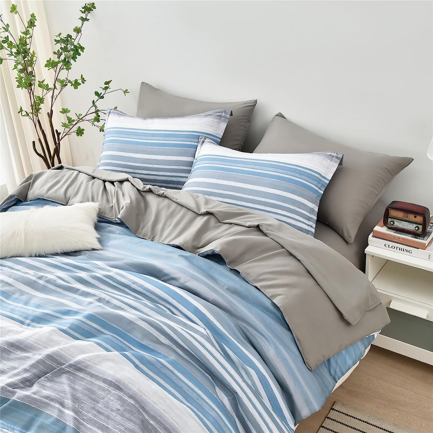 KAKIJUMN stripe pillow sham twin 20x26 completes the look