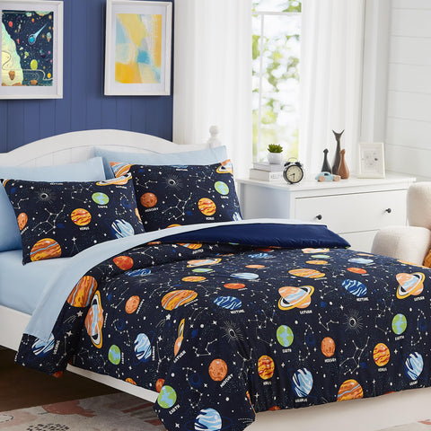 Space-themed bedroom decor featuring Kaleido Space comforter set