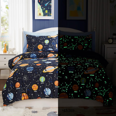 Kaleido Space twin comforter set with glow-in-the-dark planets design for kids