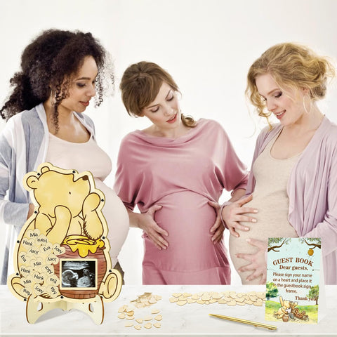 KAMUFU bear-themed baby shower decor enhances overall ambiance.