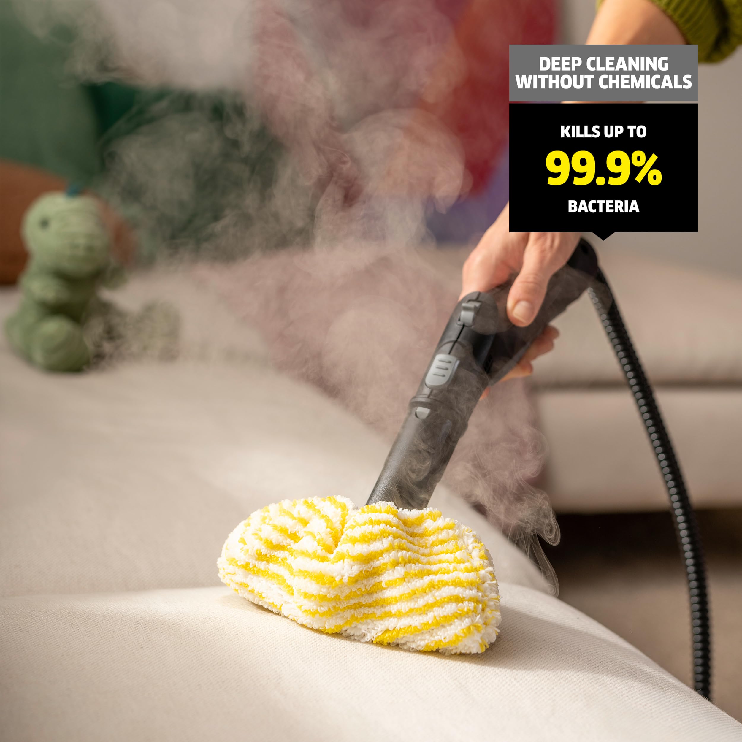 Kärcher SC3 EasyFix floor nozzle with Lamella technology delivers edge-to-edge steam coverage.