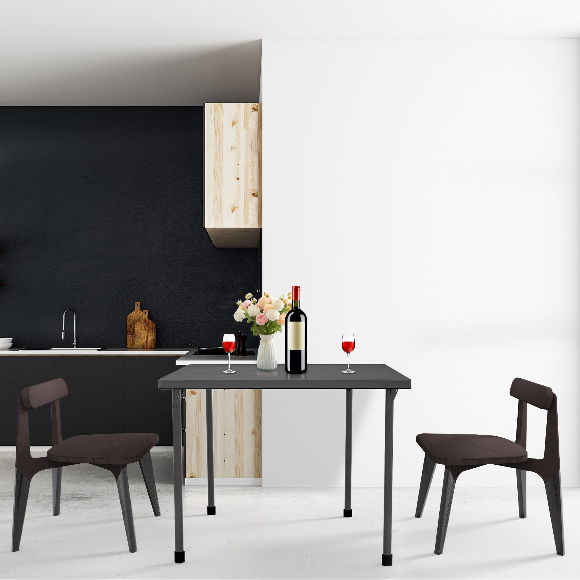 Kasunpul multiuse table suitable for indoor and outdoor use.