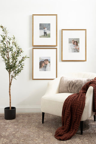 Kate and Laurel Adlynn beveled profile adds classic charm.