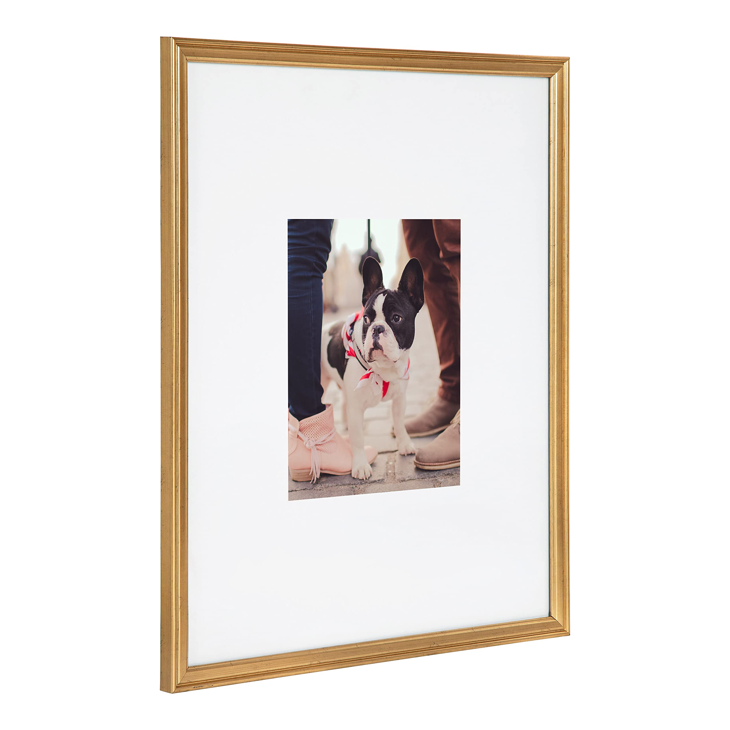 Ready-to-hang Adlynn set creates a balanced gallery on any wall.