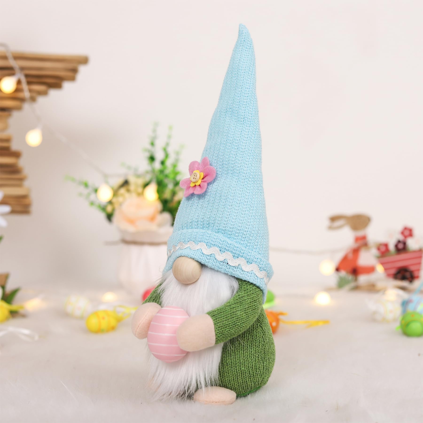 Katlymio gnomes with weighted bottoms for stable display