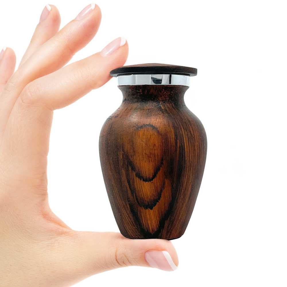 KC Katie Collection urn with felt bottom protects furniture while displaying memory.