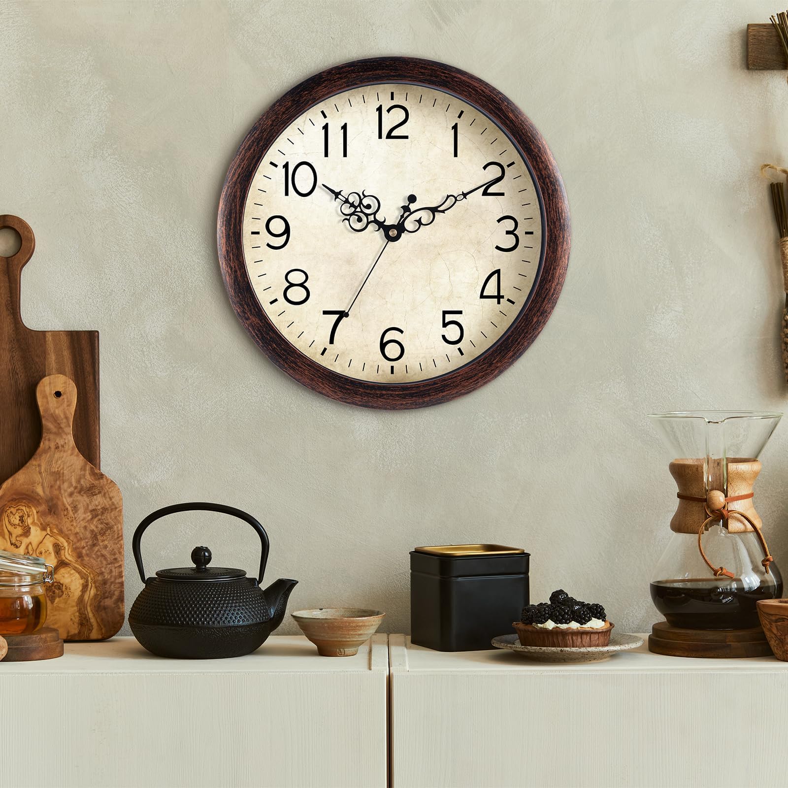 KECYET large numerals aid quick time checks from across the room.