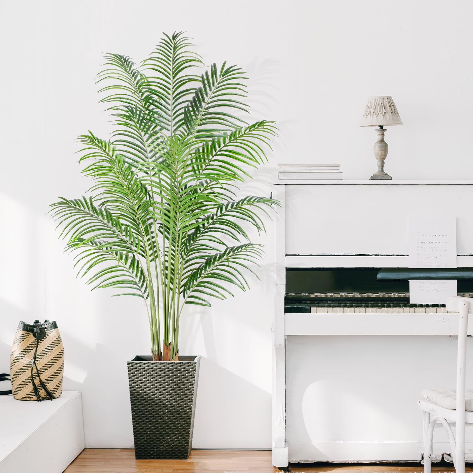 Keeplush palm tree for porch or balcony outdoor décor without maintenance.