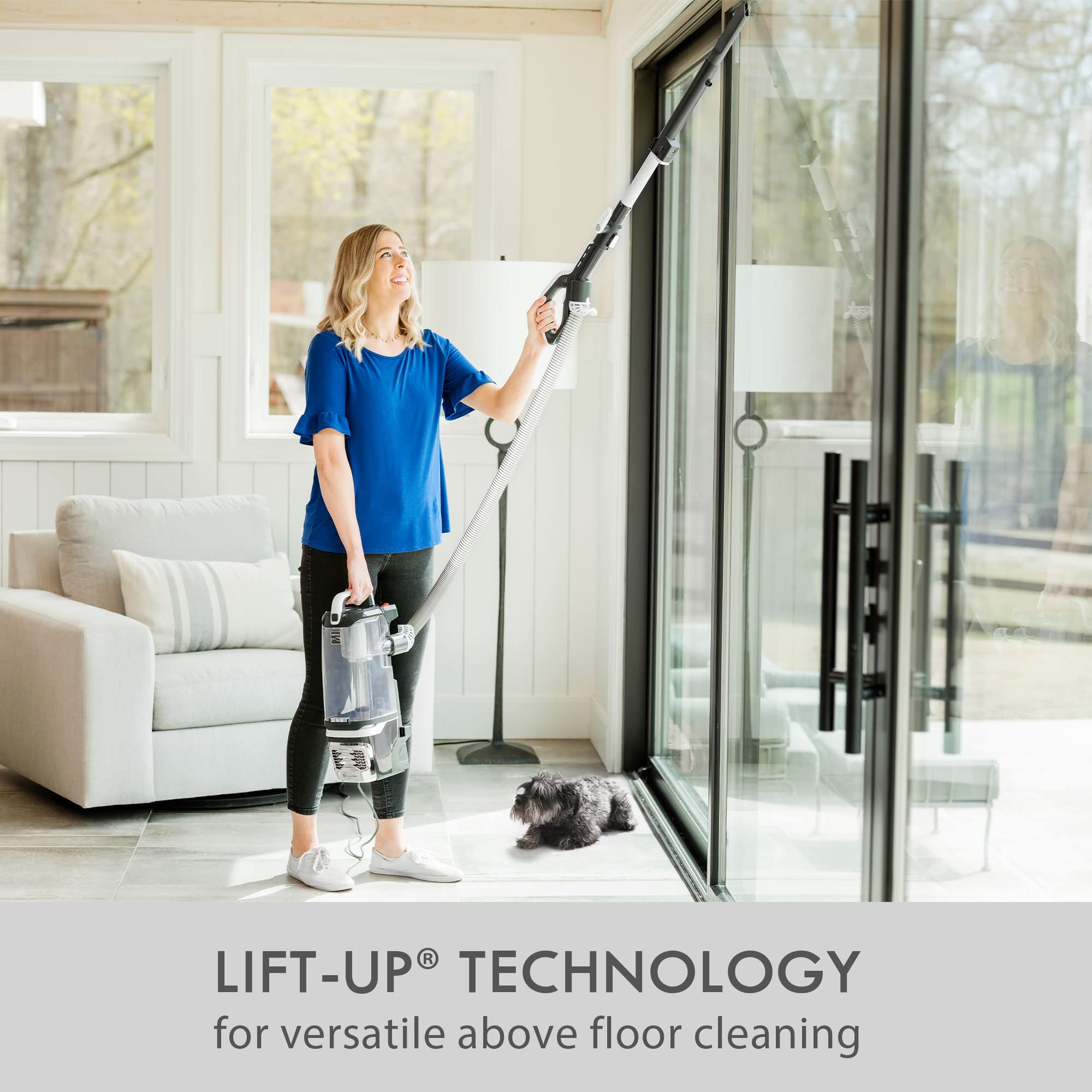 Kenmore DU4399 Featherlite extended-reach hose provides access to hard-to-reach spots