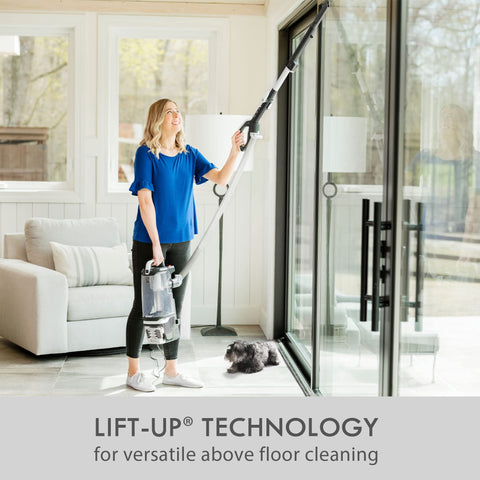 Kenmore DU4399 Featherlite extended-reach hose provides access to hard-to-reach spots