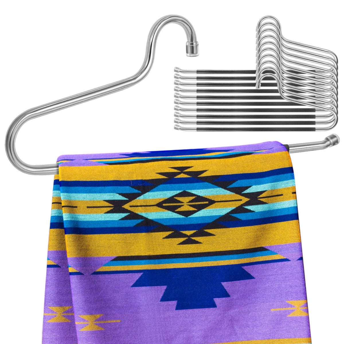 Kevenal extended-wide quilt hangers measure 16.5 inches for large quilts.
