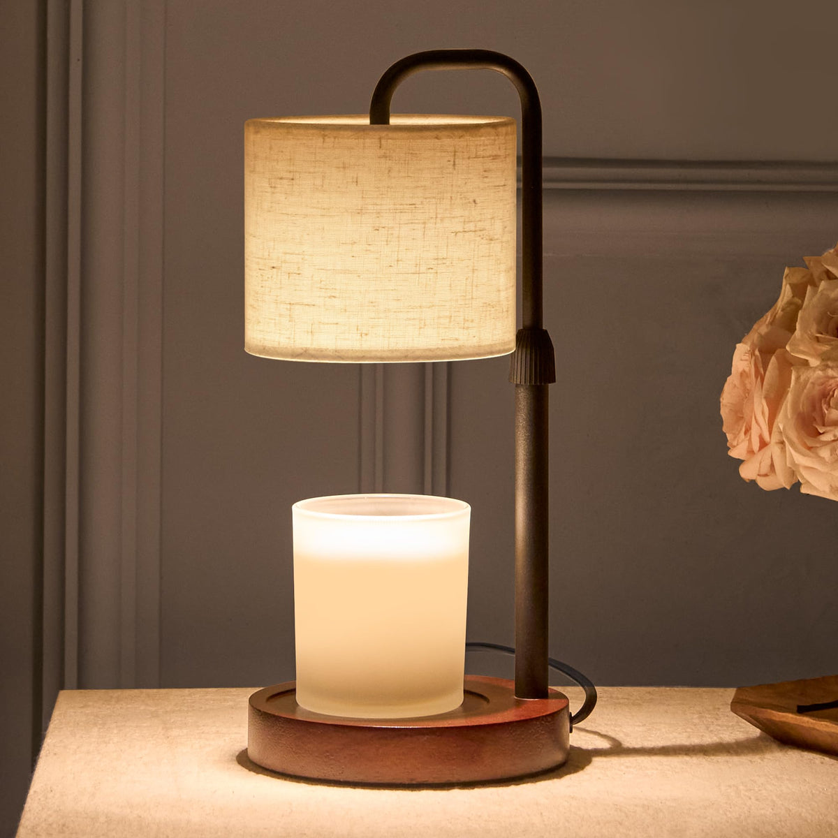 Keysays Candle Warmer Lamp with timer and dimmable brightness for customizable ambiance.