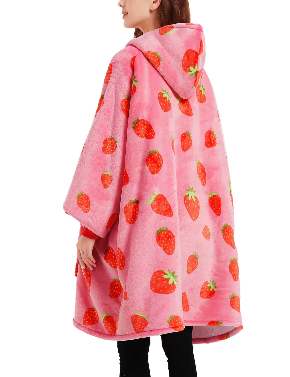 KFUBUO strawberry-pattern hoodie blanket keeps you warm during outdoor gatherings