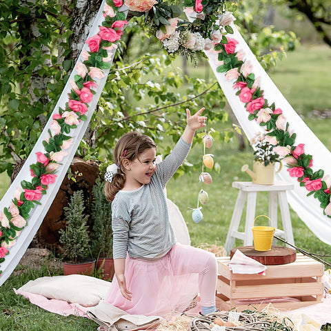 KHOYIME outdoor-friendly garland resists fading in sun.