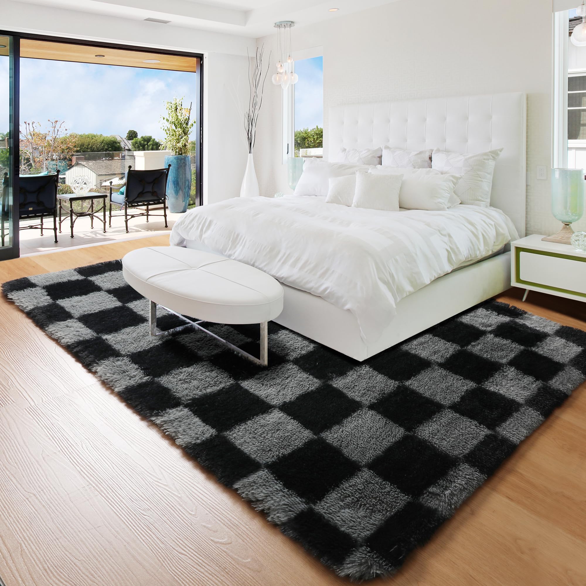 KICMOR bedside rug blends style with warmth by the bed.