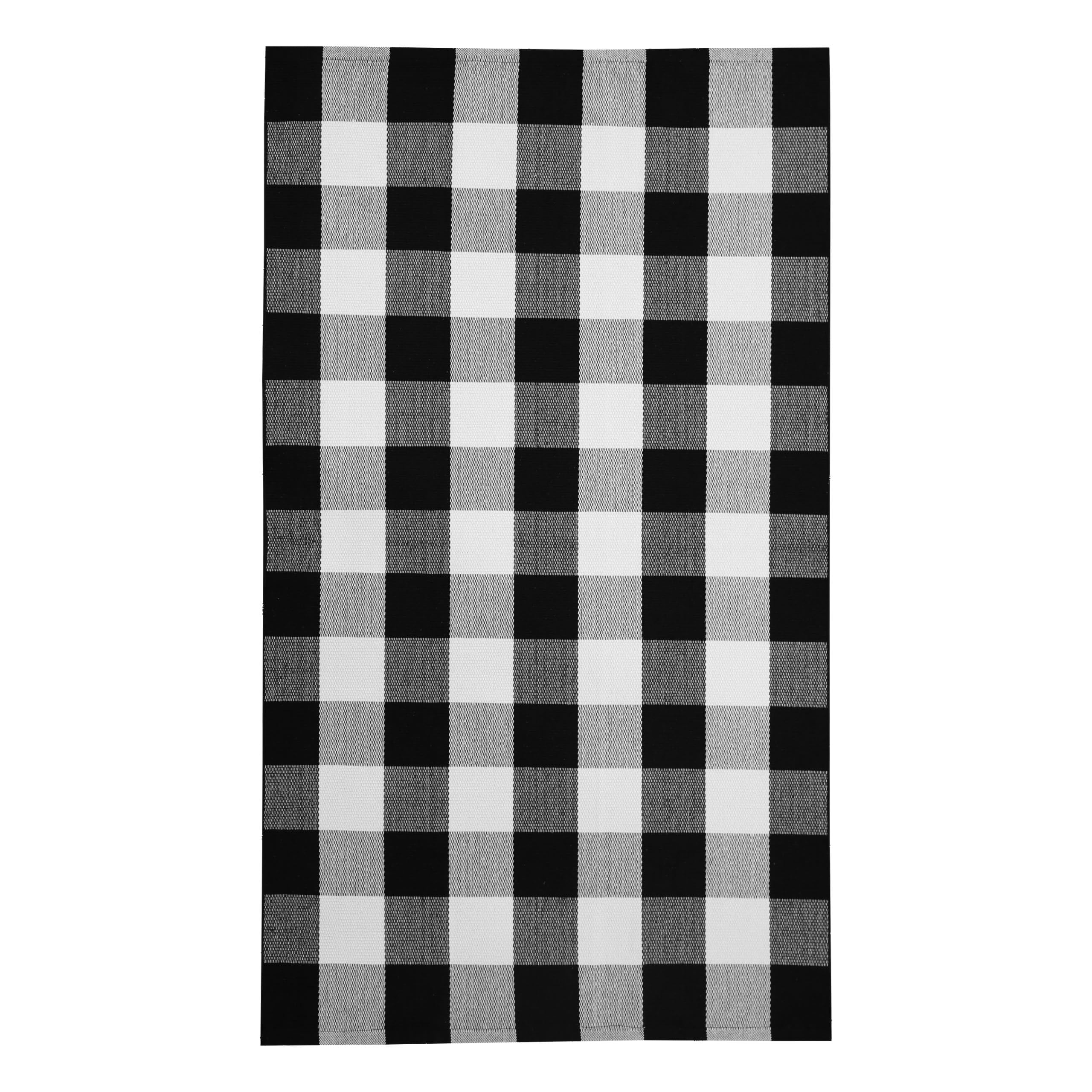 KILOCOCO buffalo plaid rug easy-clean design supports regular upkeep and fresh entryways.