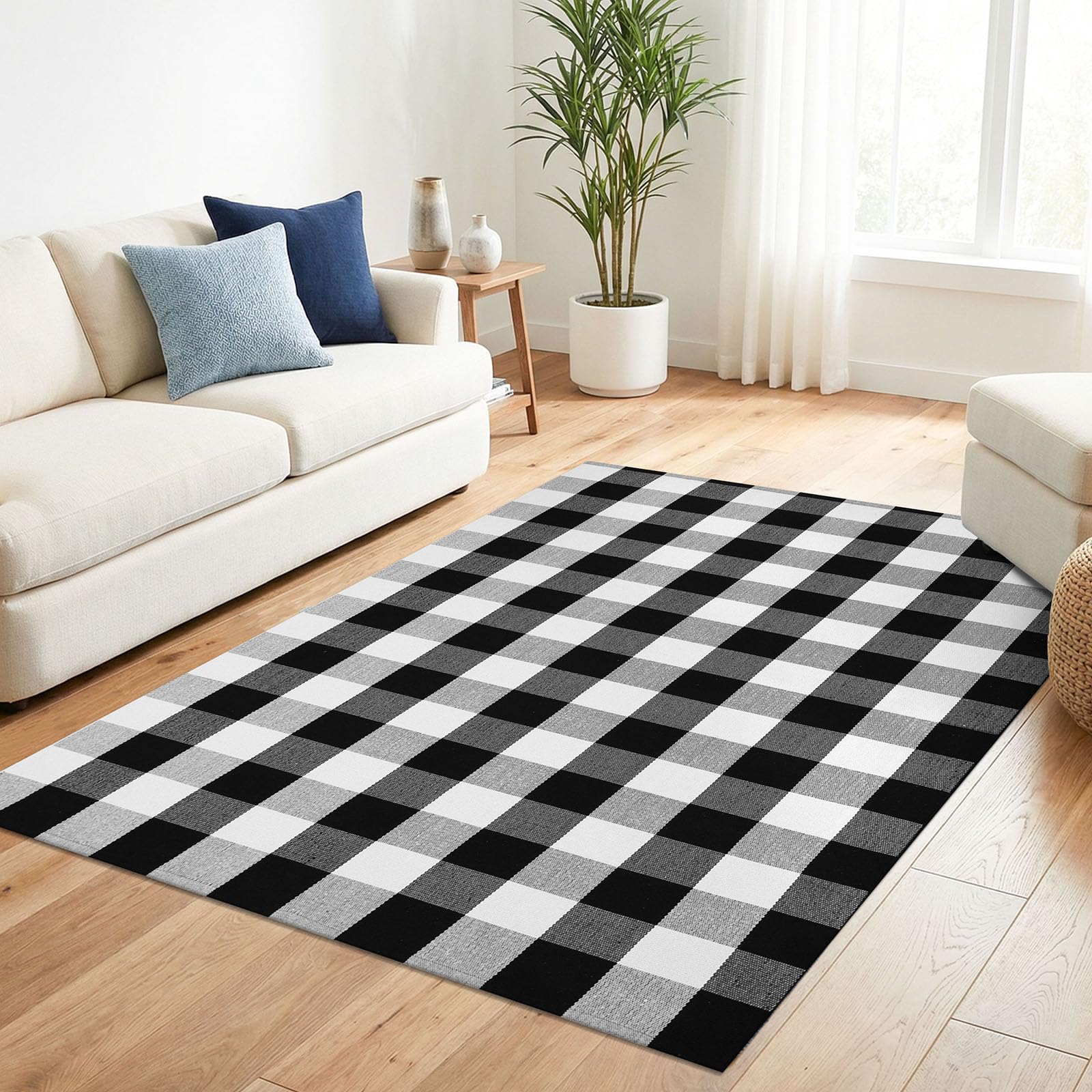 KILOCOCO buffalo plaid rug close-up weave, soft underfoot and easy to clean.