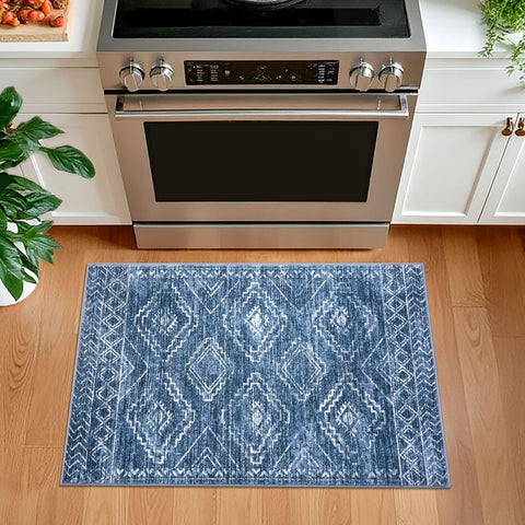 KILOCOCO soft polyester material rug adds cozy touch to doorway.