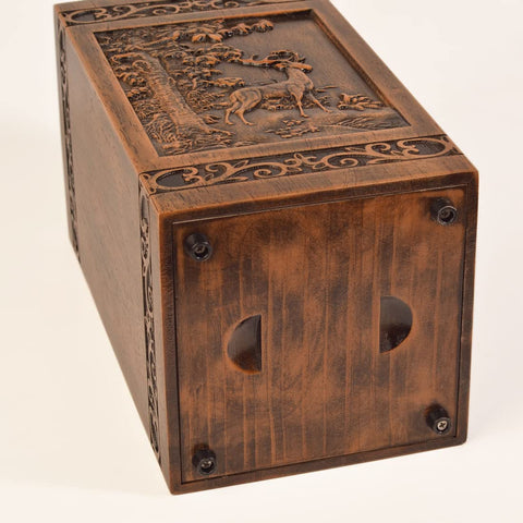 KIMNAG Deer XL urn side view highlighting spacious interior capacity.