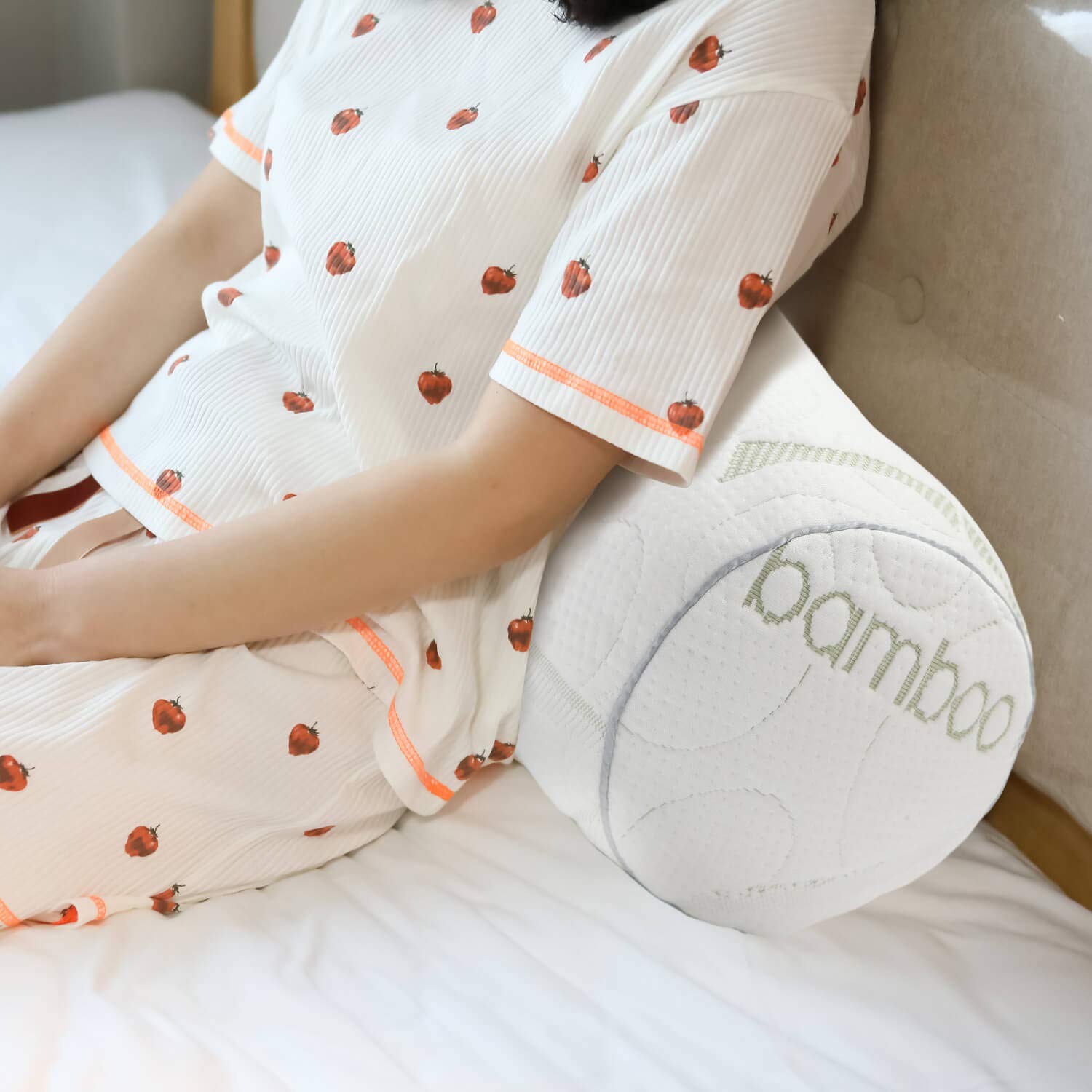 Kingnex Bolster Roll Pillow removable cover for easy washing and care.