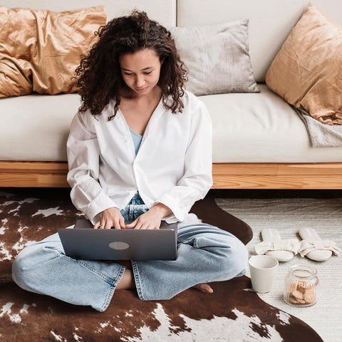 Kinogic non-slip back keeps rug in place on various floors