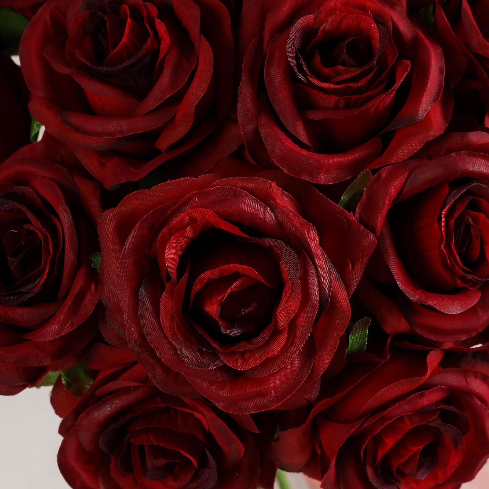 Durable Kisflower roses with iron-wire stems for lasting displays